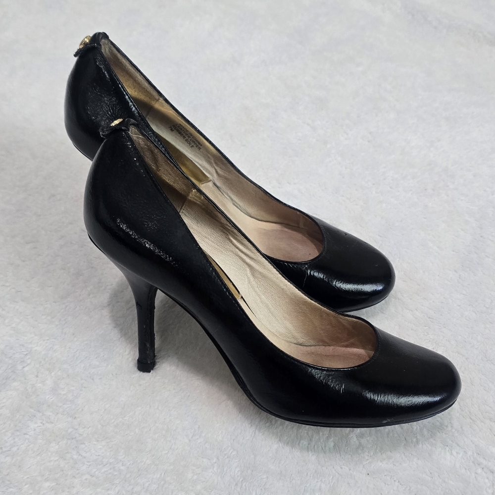 Women's Michael Kors Heels Black Patent Leather Round Toe Pumps Stilettos Size 7